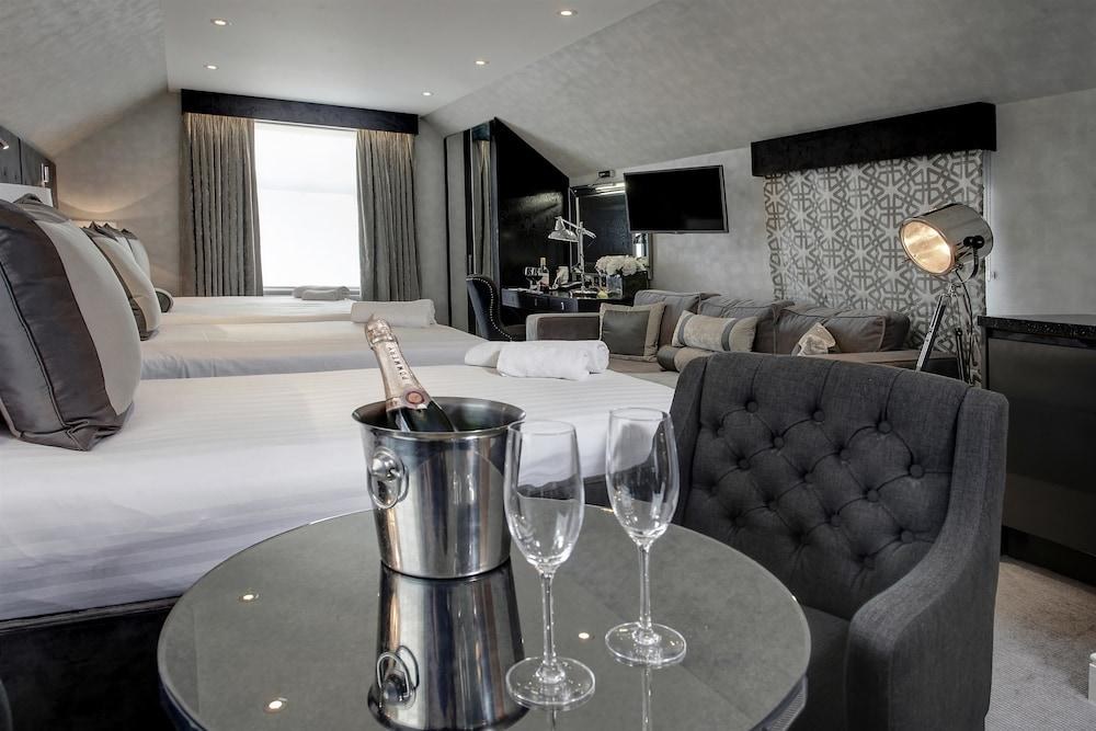 Best Western Chiswick Palace & Suites photo 2