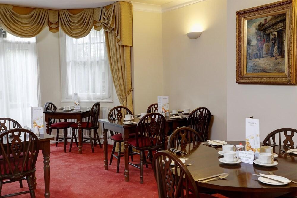 Best Western Swiss Cottage Hotel photo 3