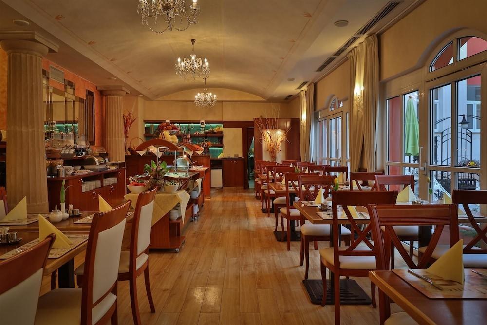 BEST WESTERN PLUS HOTEL METEOR PLAZA photo 3