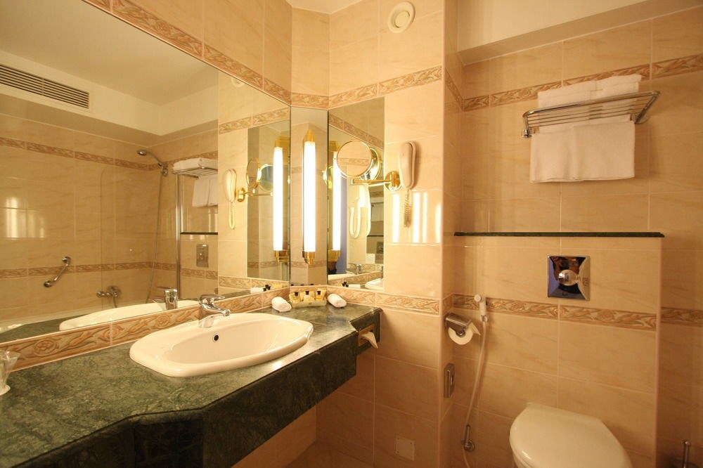 Hotel Corsica photo 1
