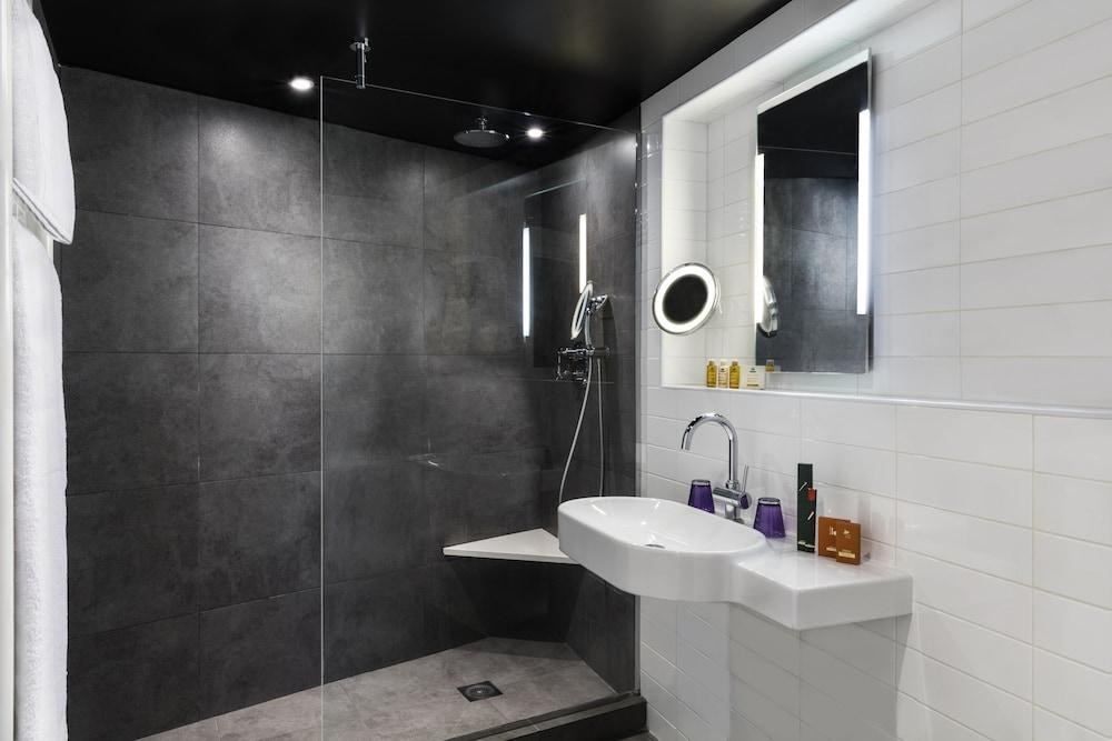 BEST WESTERN PREMIER LOUVRE SAINT HONORE photo 2