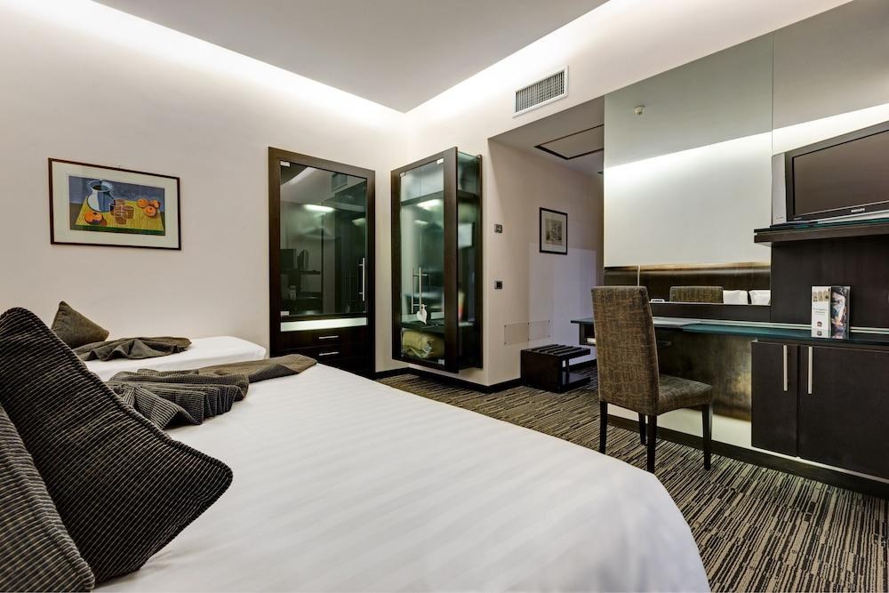Best Western Plus Hotel Universo photo 4