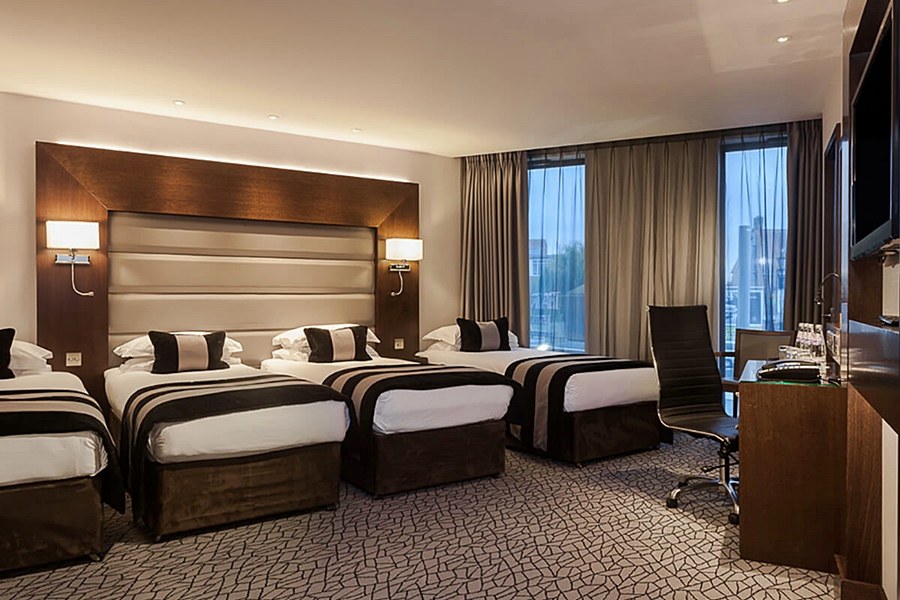 PARK GRAND LONDON HEATHROW photo 3