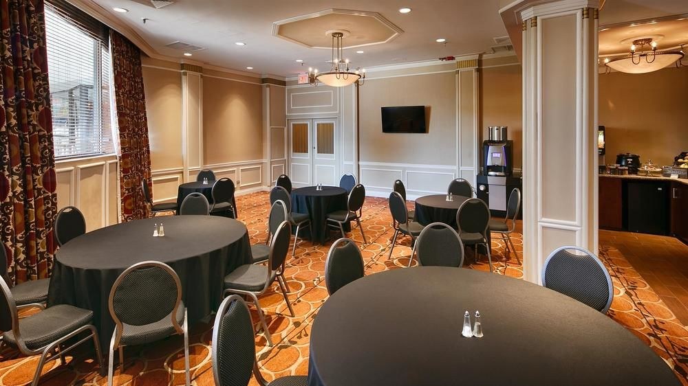 Best Western Queens Gold Coast photo 1