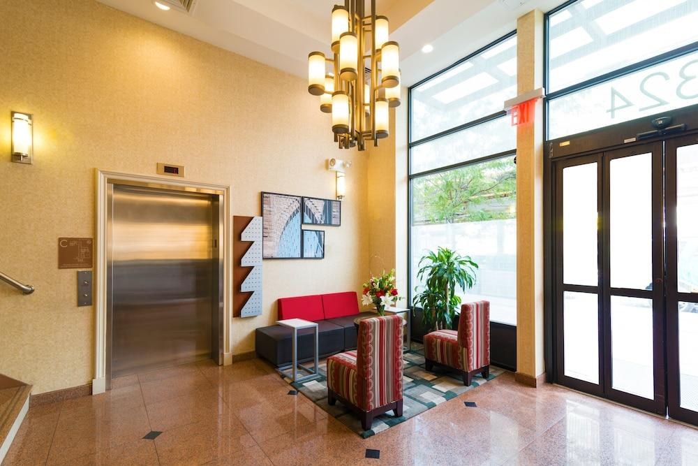 Best Western Plus Arena Hotel photo 4