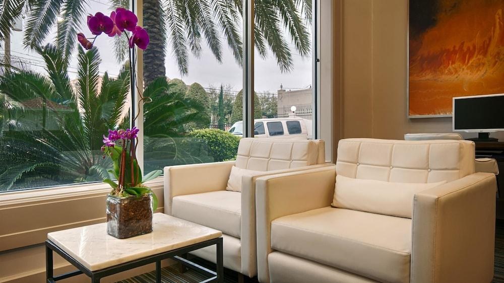 Best Western Plus Downtown Inn & Suites photo 4