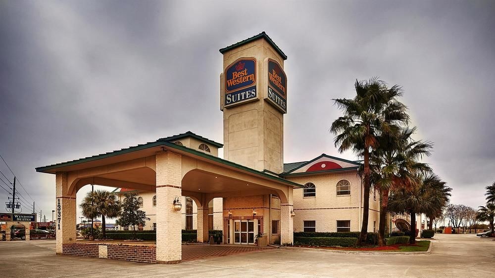 BEST WESTERN WINDSOR SUITES photo 1