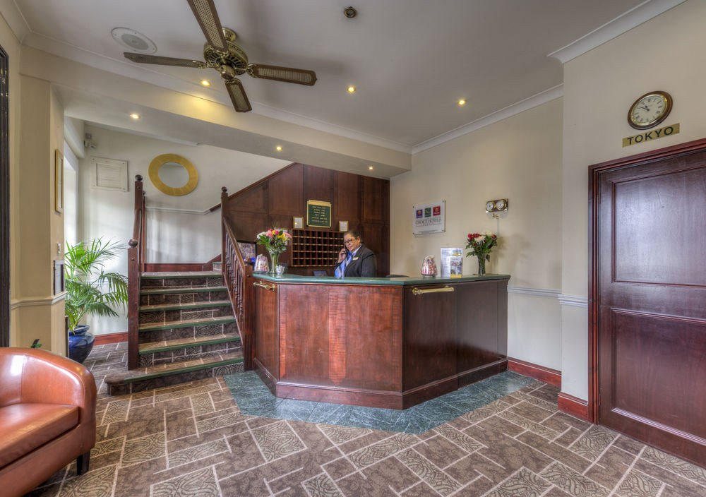 Sure Hotel by Best Western Birmingham South photo 1