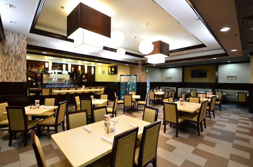 HOLIDAY INN ORLANDO EAST - UCF AREA photo 4
