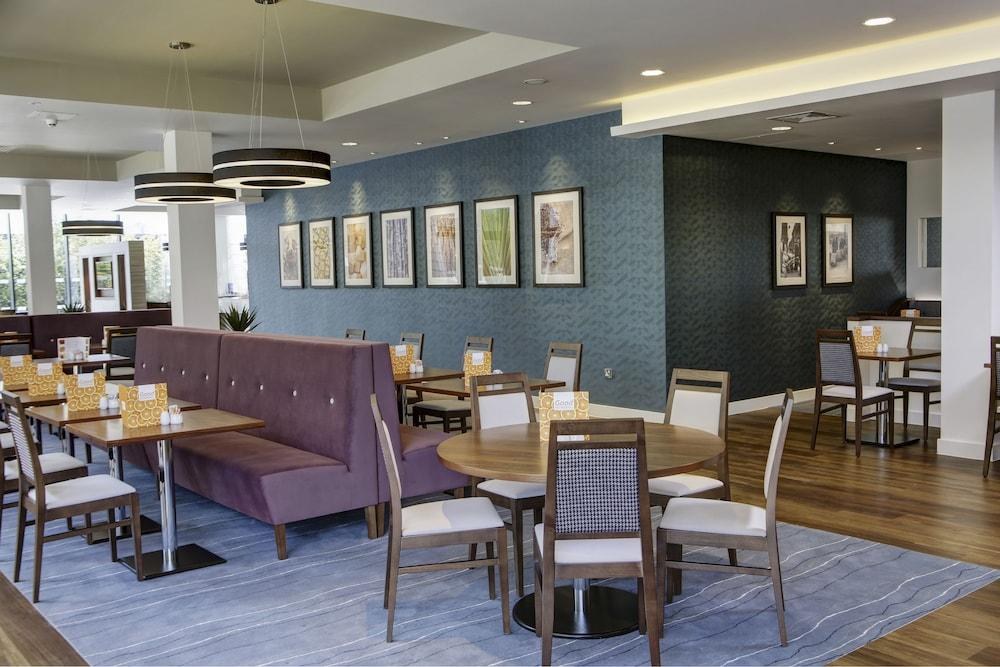 HOLIDAY INN EXPRESS LONDON - EXCEL photo 3