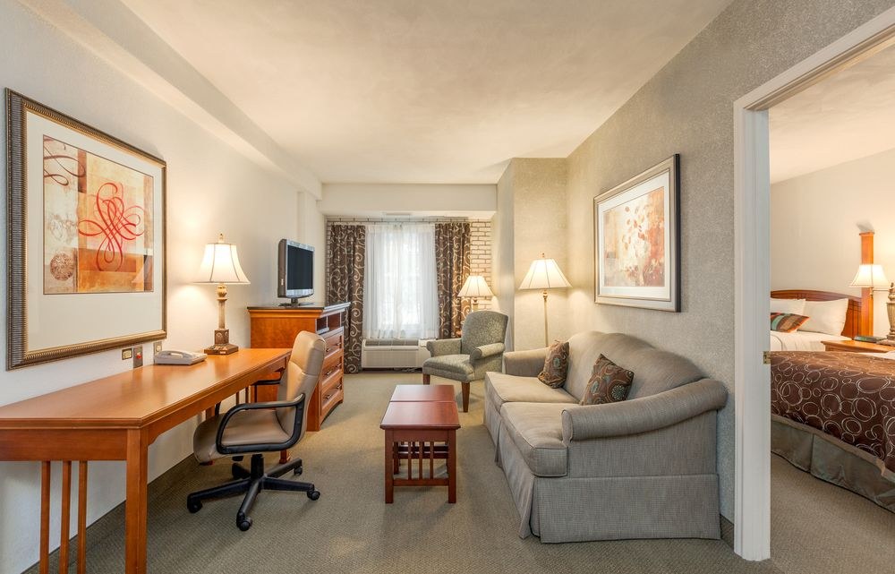 Staybridge Suites San Antonio-Airport photo 1