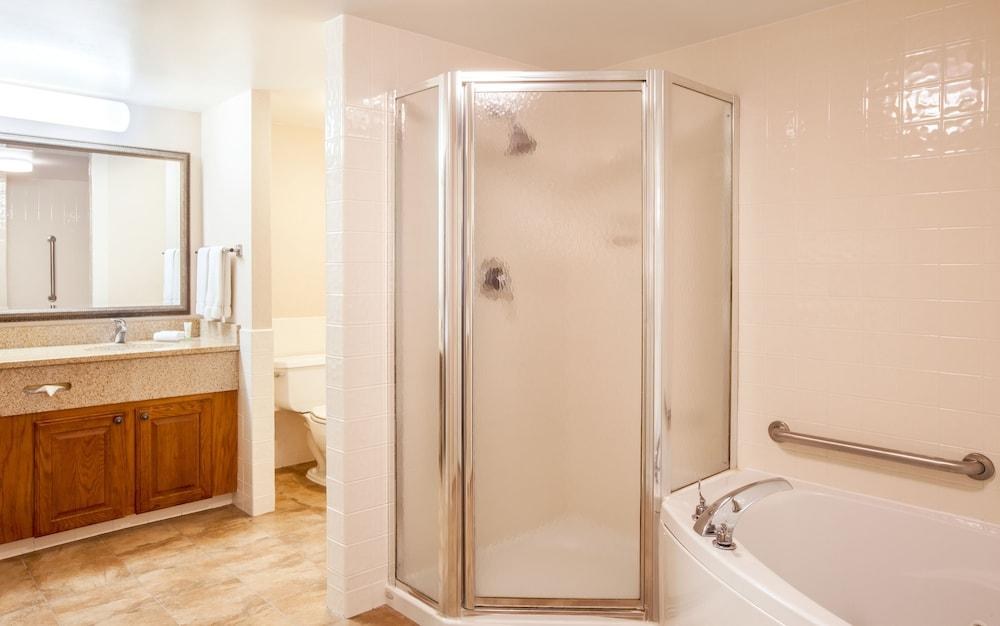 Staybridge Suites San Antonio-Airport photo 2