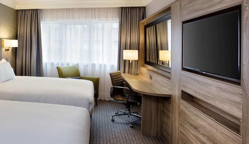DoubleTree by Hilton Glasgow Central photo 3
