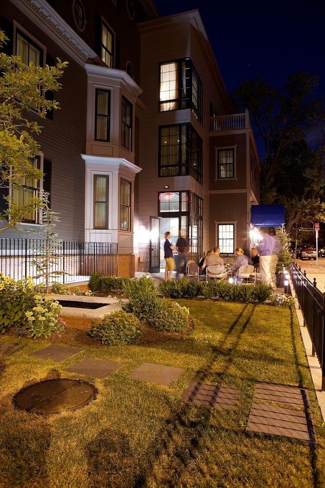 Hotel Veritas
