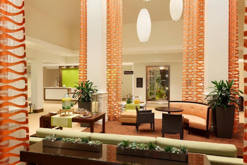 Hilton Garden Inn Boston Logan Airport photo 4
