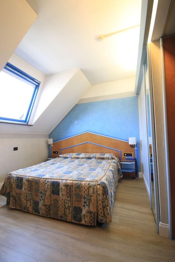 HOTEL LIDO photo 3