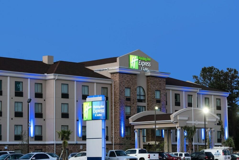 Holiday Inn Express & Suites Houston Intercontinental Arpt photo 3
