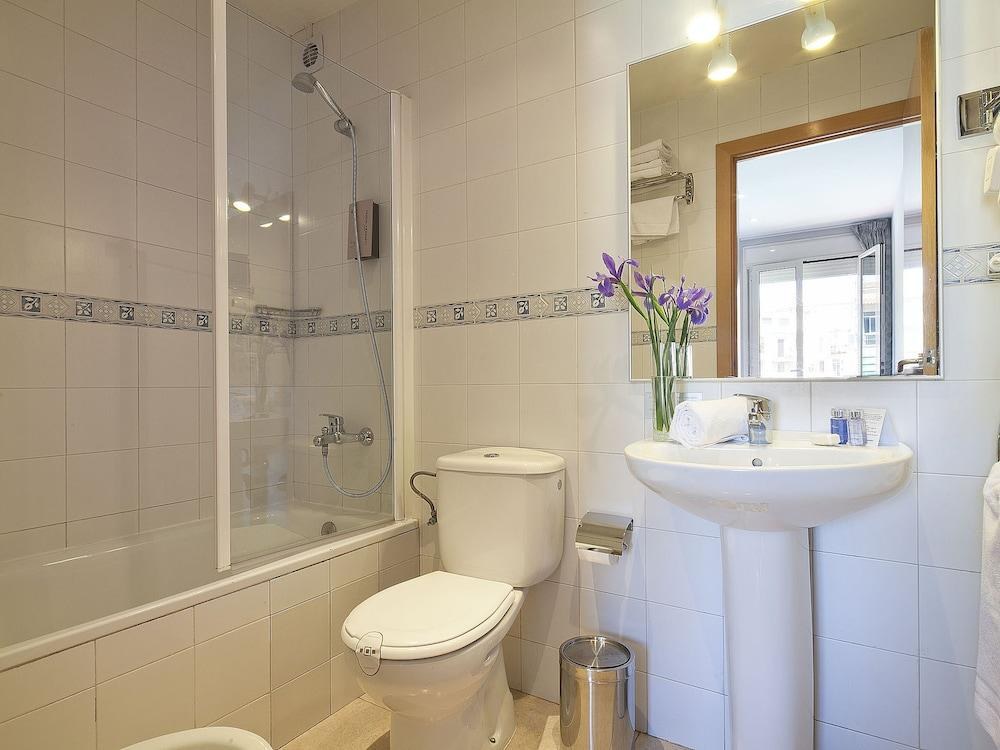 GRANDOM SUITES photo 3