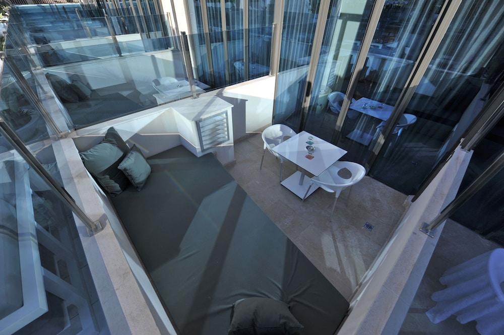 HOTEL INDIGO BARCELONA - PLAZA CATALUNYA photo 4