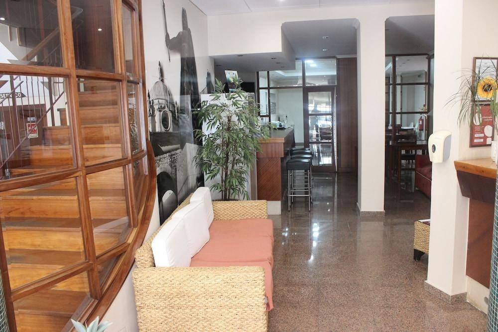 HOTEL AFONSO III photo 2