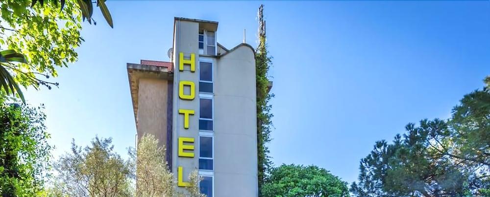 Hotel Real photo 3