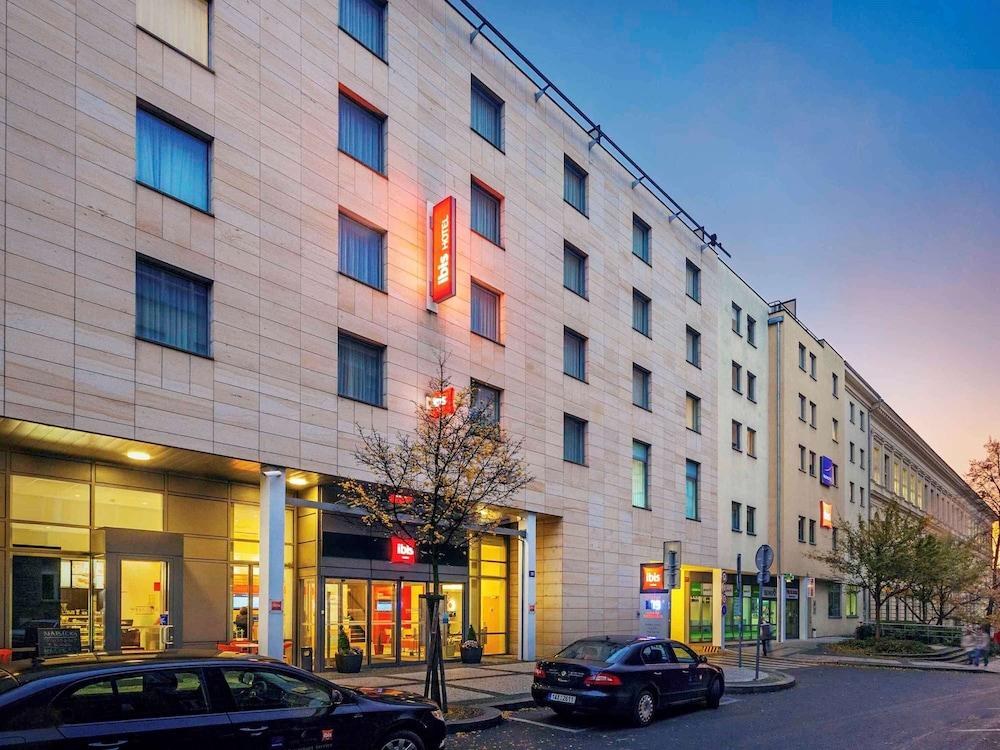ibis Praha Wenceslas Square photo 2