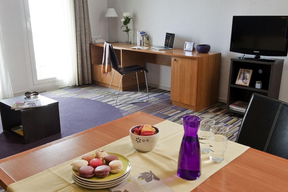 Aparthotel Adagio Paris Buttes Chaumont photo 3