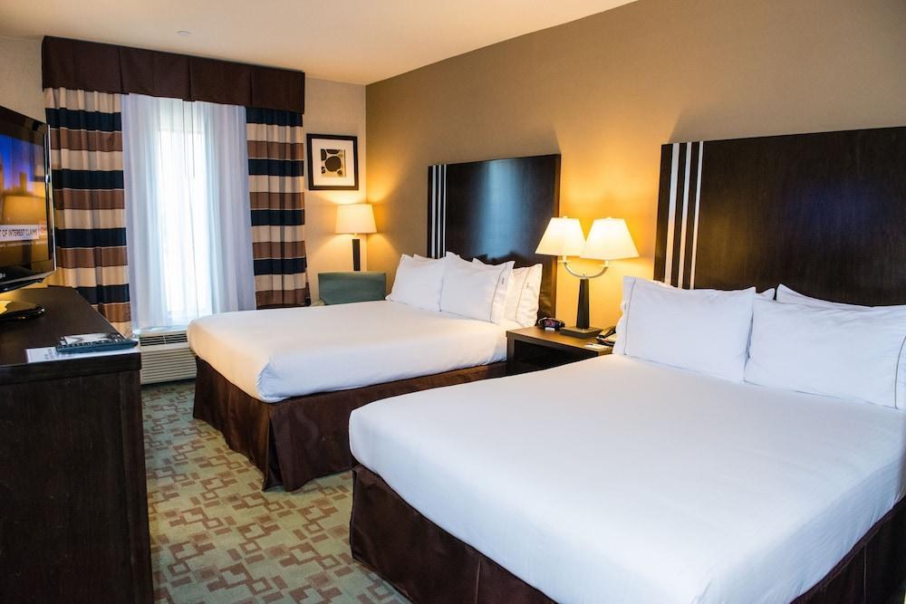HOLIDAY INN EXPRESS & SUITES HOUSTON NW BELTWAY 8-WEST ROAD photo 2