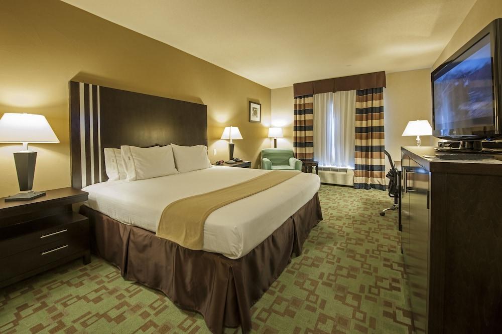 HOLIDAY INN EXPRESS & SUITES HOUSTON NW BELTWAY 8-WEST ROAD photo 4