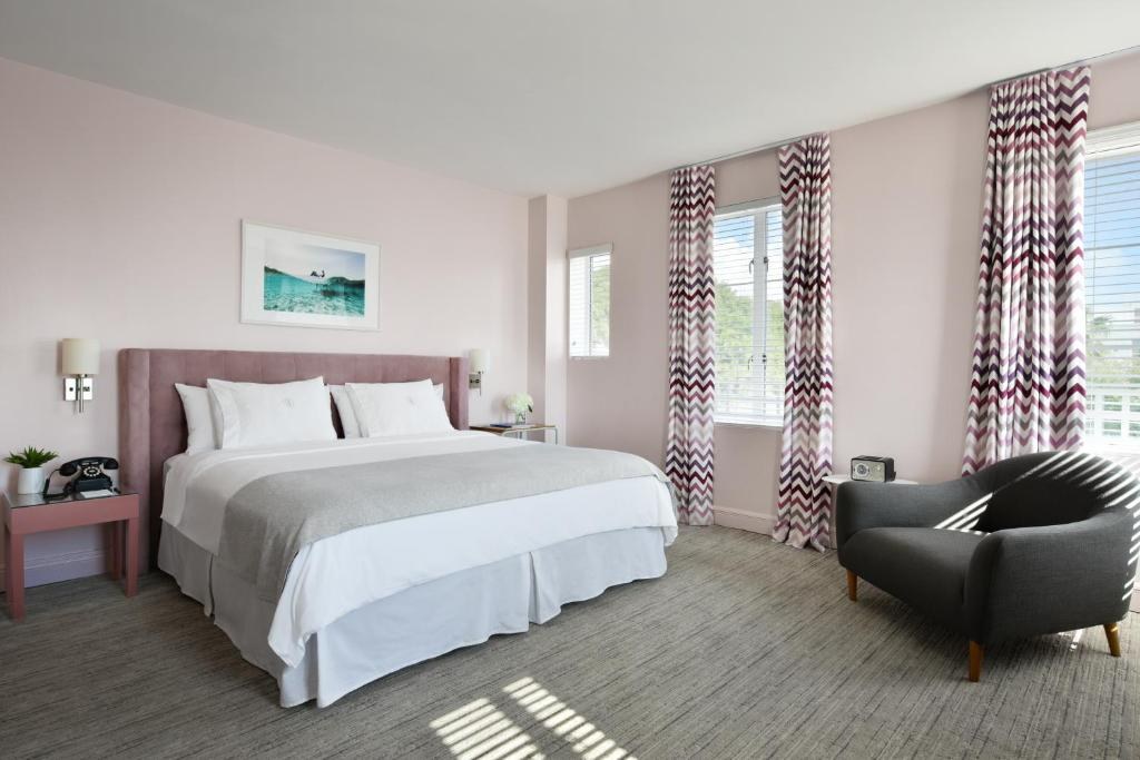 ASTOR HOTEL BY LUXURBAN photo 2