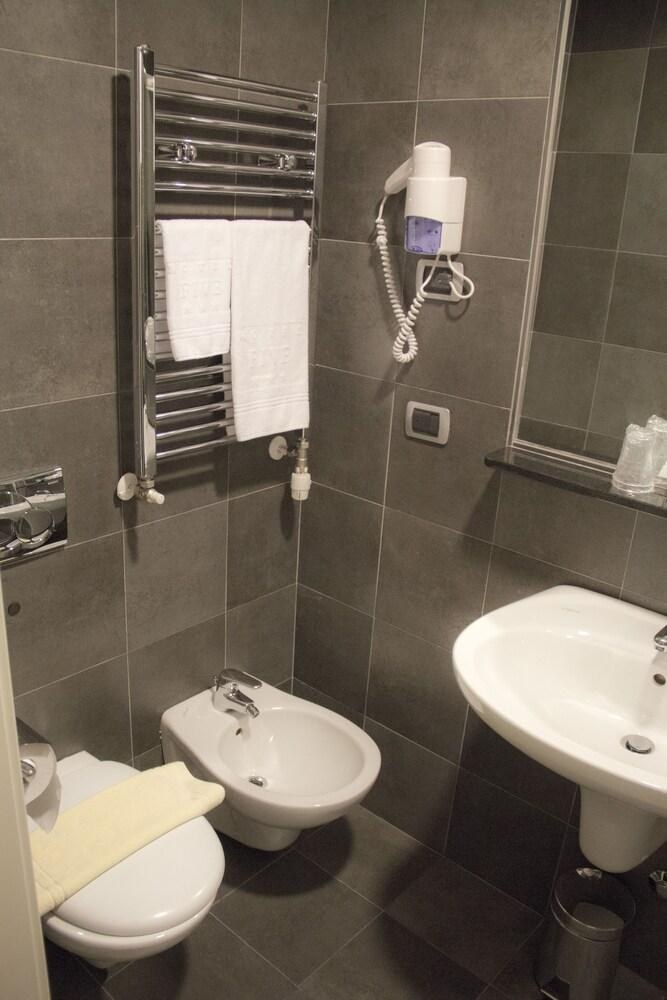 Hotel Five photo 4