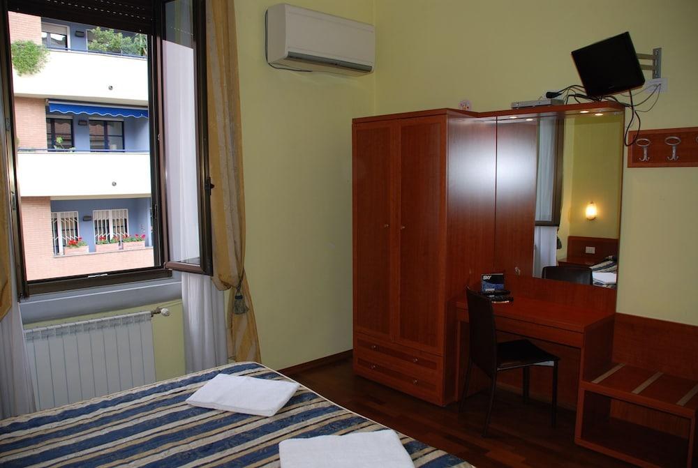 Hotel Bogart 2 photo 3