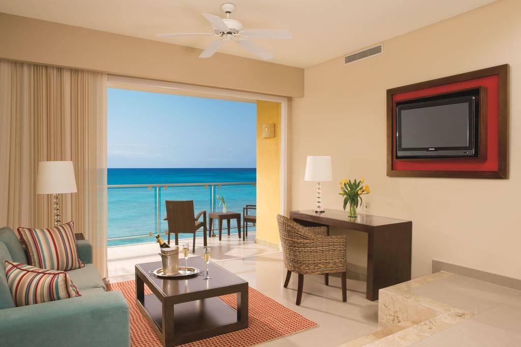 DREAMS JADE RESORT & SPA photo 2