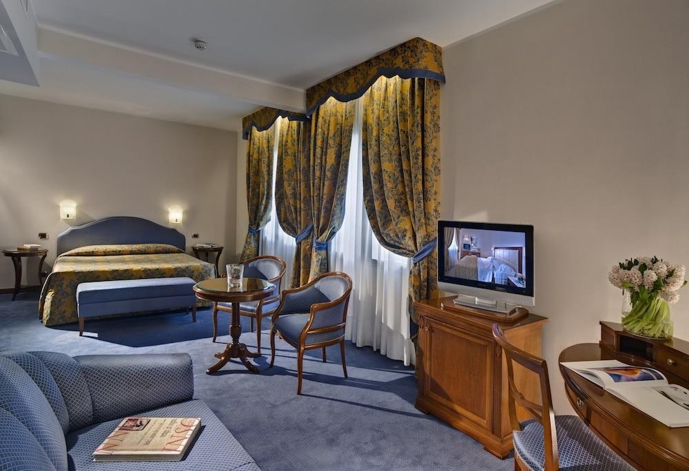 Hotel Plaza Venice photo 3