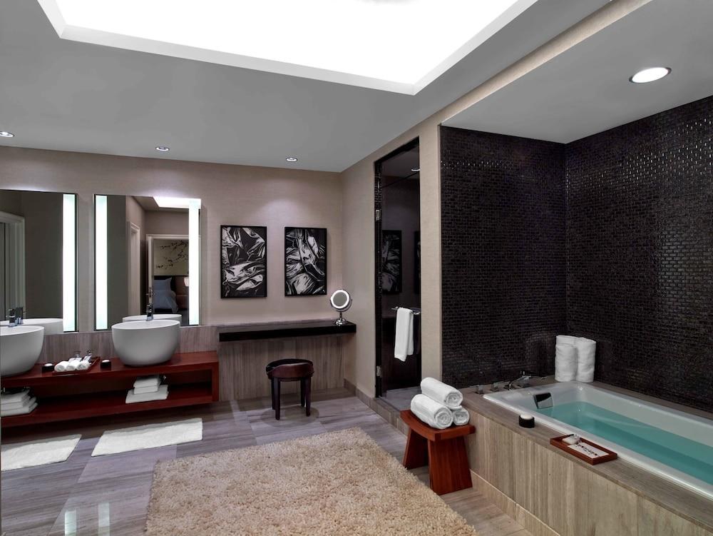 NOBU HOTEL AT CAESARS PALACE photo 2