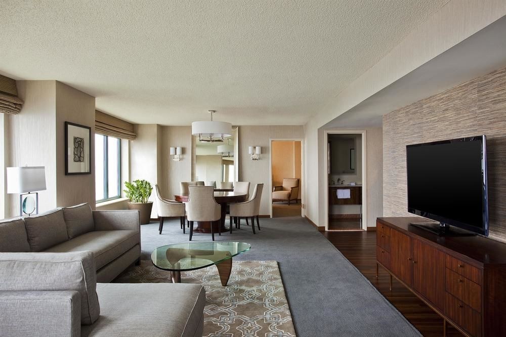 SHERATON GRAND CHICAGO photo 2