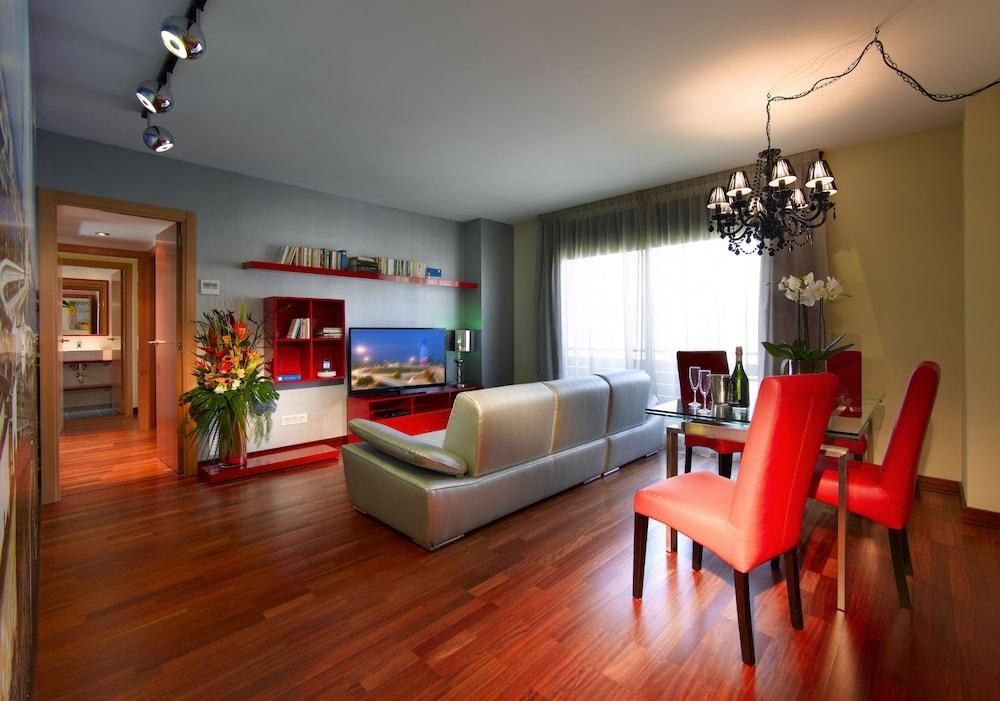 APTS CASTRO EXCLUSIVE RESIDENCES SANT PAU
