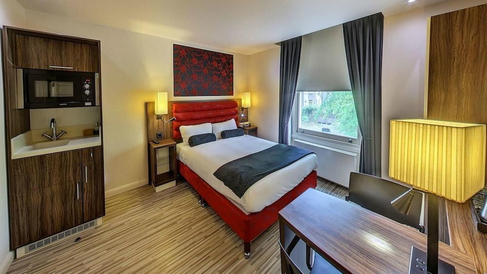 SIMPLY ROOMS & SUITES photo 3