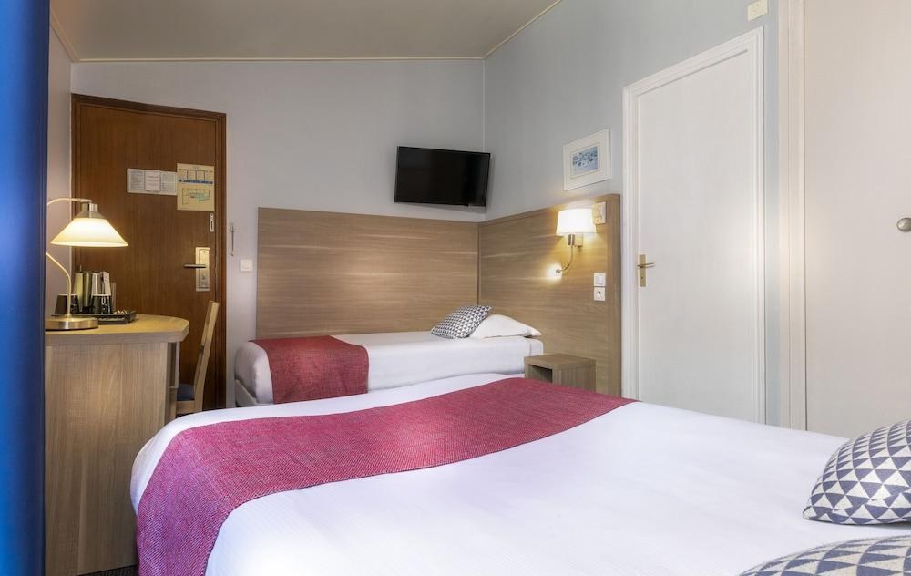 HÔTEL CRIMÉE photo 2