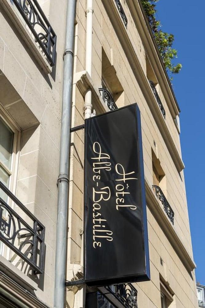 HÔTEL ALBE BASTILLE photo 2