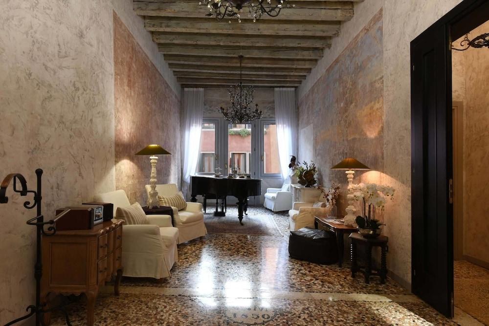 CASA MARTINI photo 3
