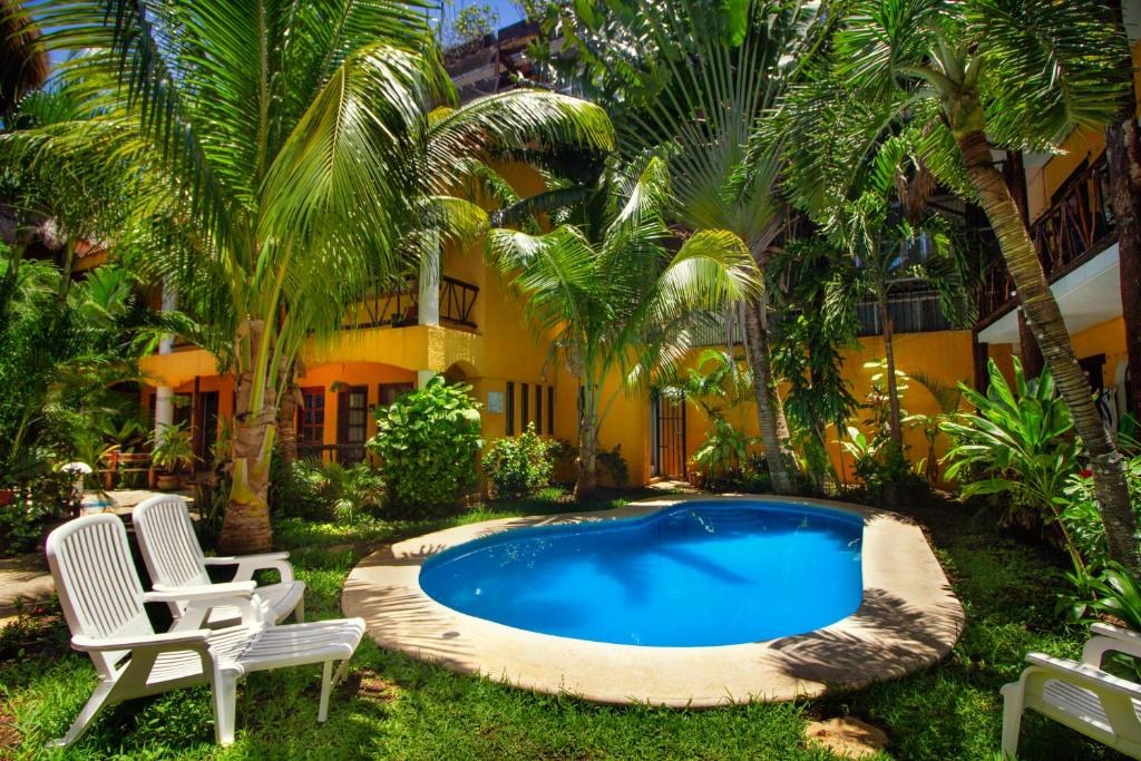 Hotel Bosque Caribe, 5th Av. Zone photo 2