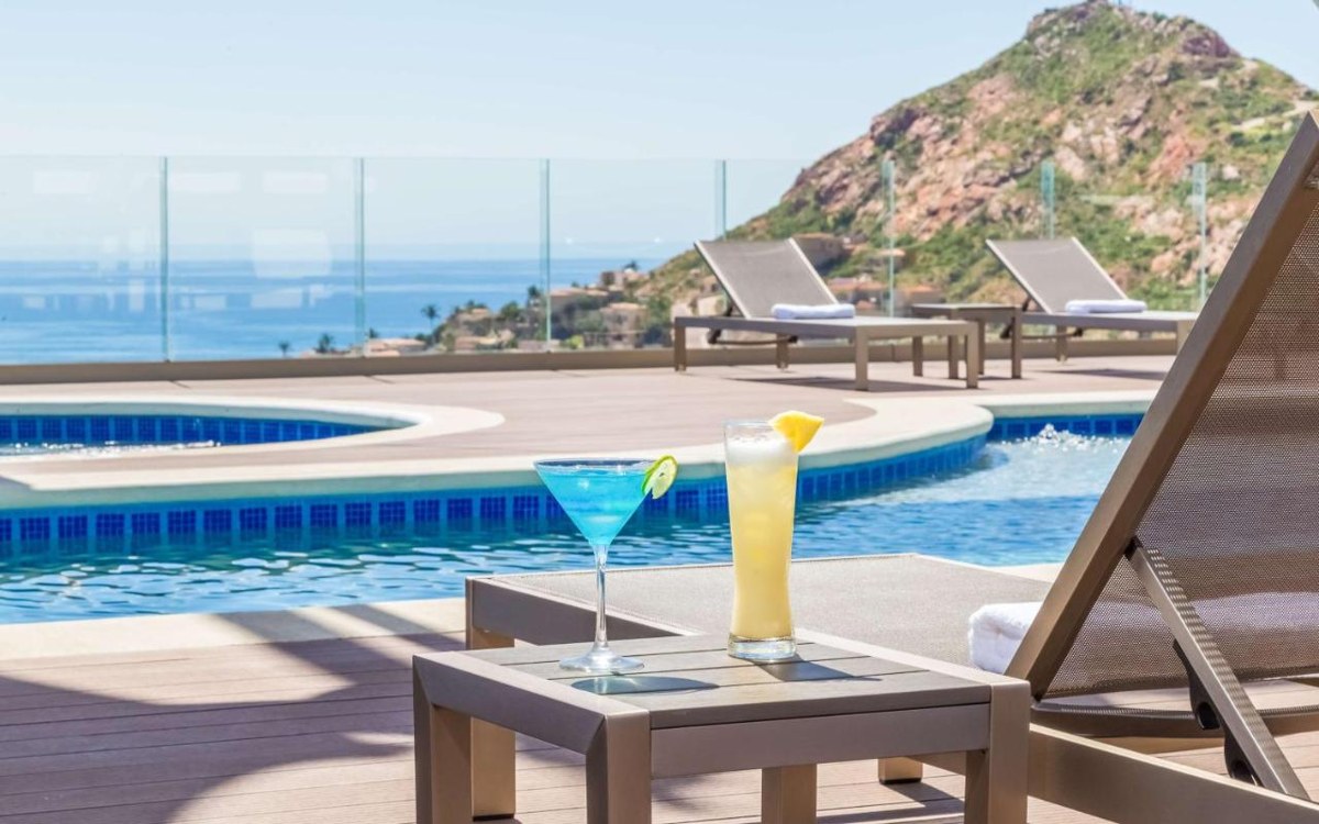 HAMPTON INN AND SUITES BY HILTON LOS CABOS photo 2