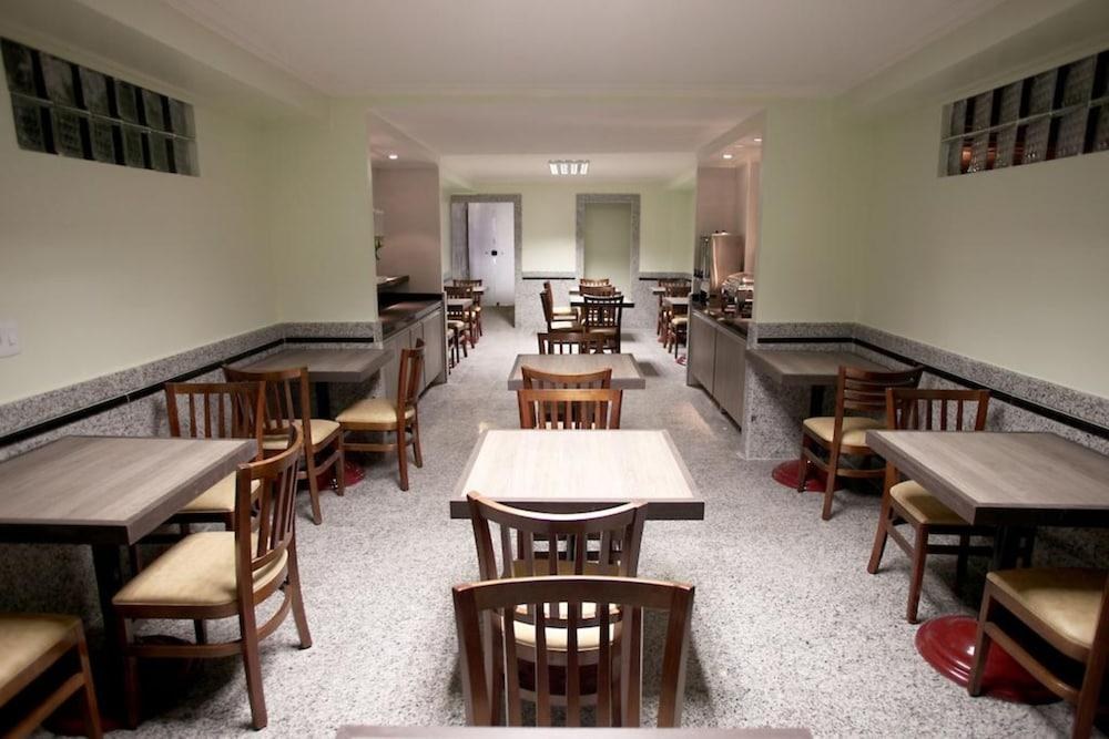 SONECA PLAZA HOTEL photo 4