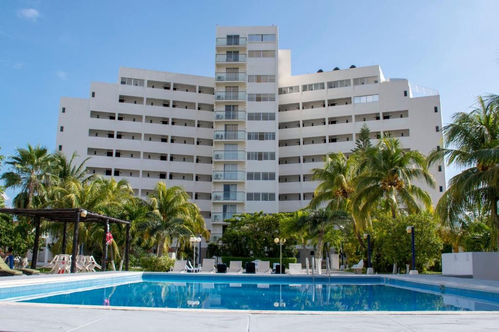 CALYPSO CANCUN