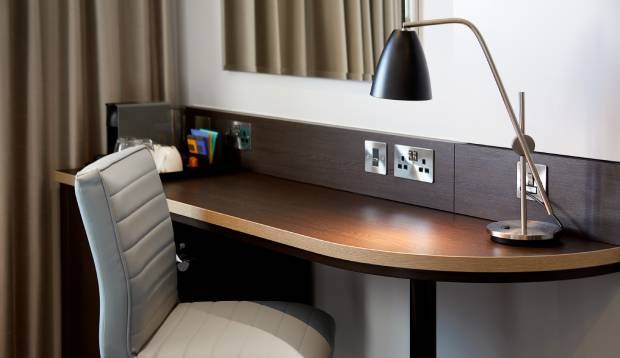 Premier Inn Premier Inn London City - Tower Hill photo 2