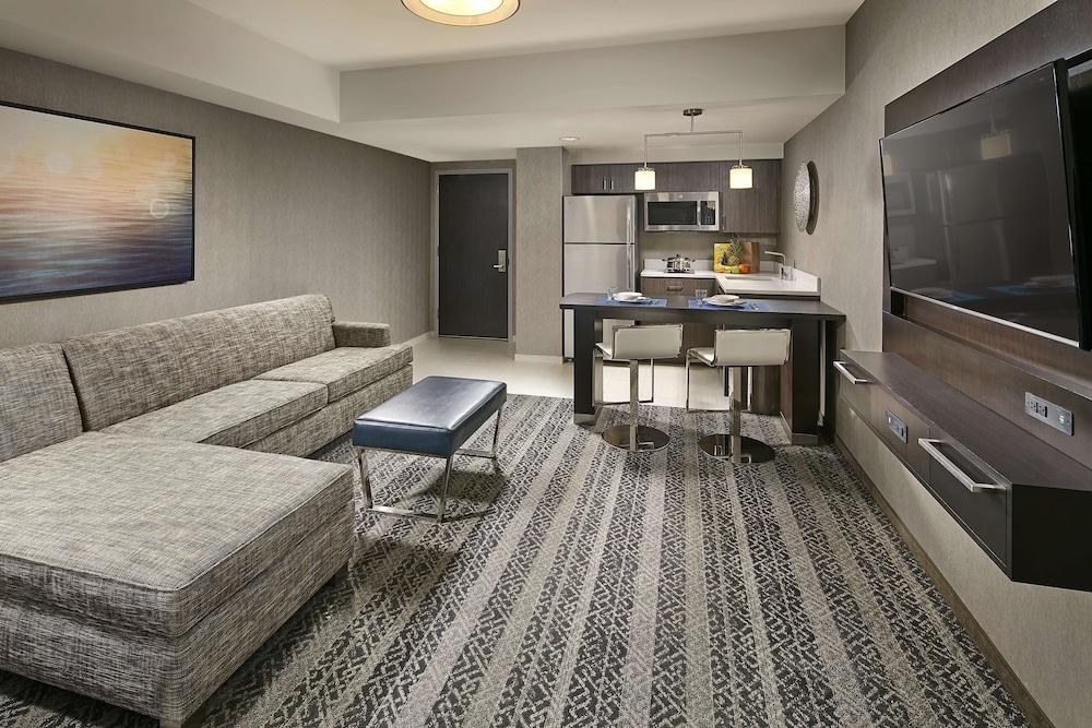 HOMEWOOD SUITES BY HILTON SAN DIEGO DOWNTOWN photo 2
