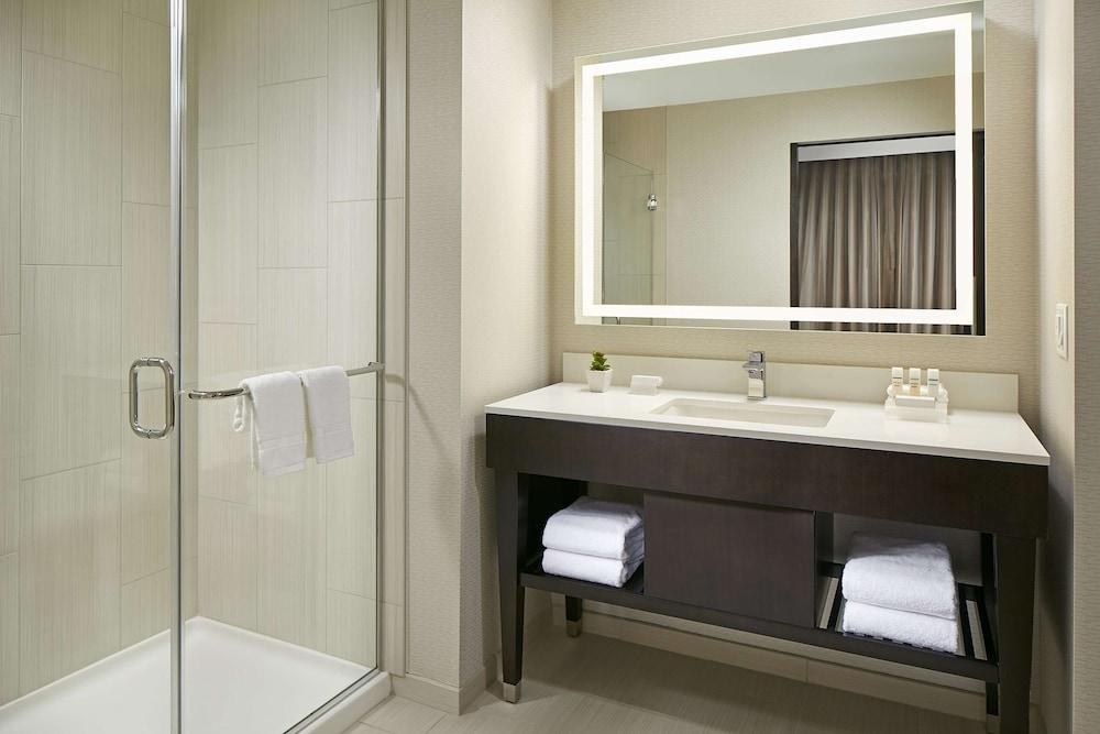HOMEWOOD SUITES BY HILTON SAN DIEGO DOWNTOWN photo 4