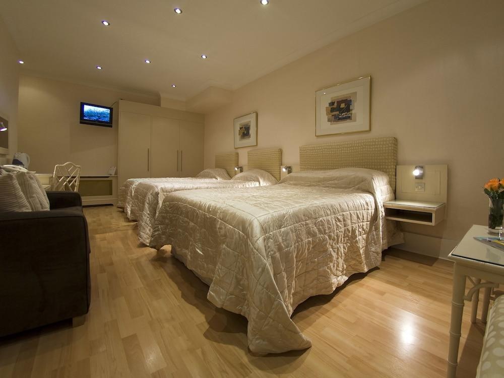 OYO Amsterdam Hotel photo 3