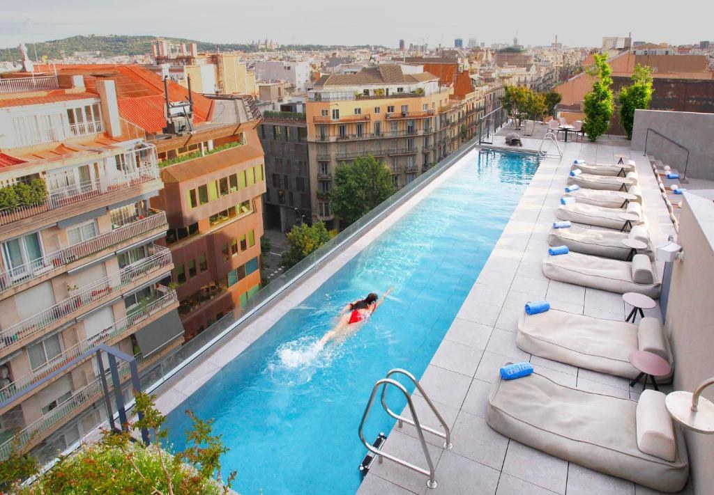 OHLA EIXAMPLE